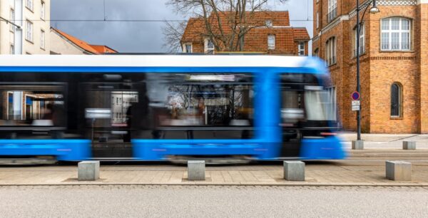 Amszterdam tömegközlekedés útmutató a kényelmes utazáshoz